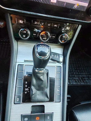 Vând Skoda Superb  - imagine 4