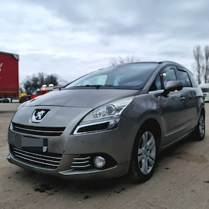 De vânzare Peugeot 5008