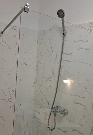 Vand Piata ROMANA , bulevardul DACIA, Renovat - imagine 7
