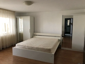 Garsoniera transformata in 2 camere