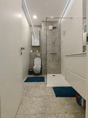 Cazare Mamaia Nord - Hotel Opera -parcare - imagine 5