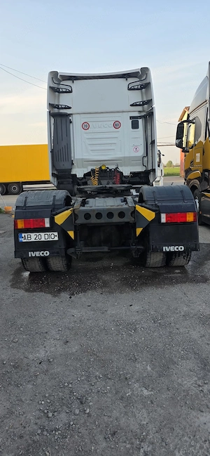 Vand cap tractor iveco hi way 480  - imagine 3