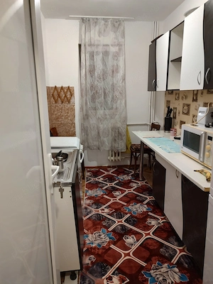 Închiriez apartament 2 camere Tomis Nord - imagine 4