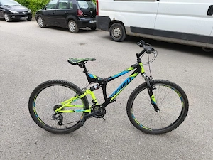 Bicicleta full cu roti pe 26 