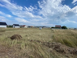 Teren 10 ari Scheia spate RAR