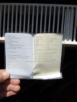 Ford kuga 2023 24000km plug in st line