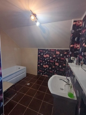 Vând casă în Hălchiu, Brașov  - imagine 4