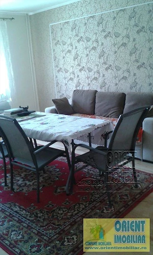 Lazu, vila P+1, 6 camere, mobilata, gaze, inchirieri