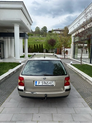 2005 Volkswagen Passat 1.8 Turbo benzina BG Masina Buna  - imagine 5