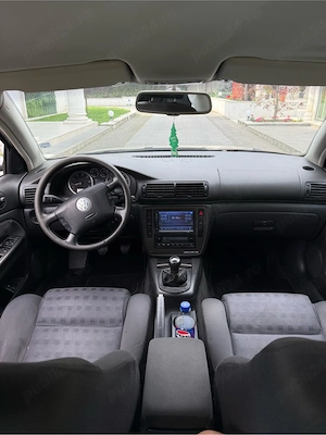 2005 Volkswagen Passat 1.8 Turbo benzina BG Masina Buna  - imagine 8