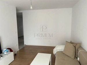 GIROC - 3 Camere - Decomandat - Etajul 2 - imagine 2