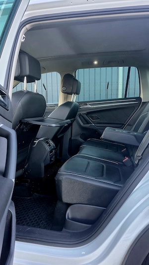 Vw Tiguan R-Line 2.0 TDI DSG (190cp) euro6 an 2017 inmatriculat 04.2026  - imagine 9