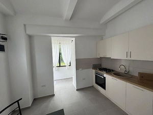 Apartament 3 camere la curte privata Sanpetru