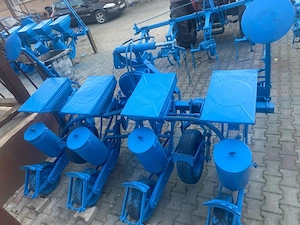 Vand semnatoare de porumb pe 4 randuri - imagine 2