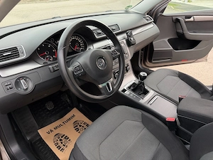 Vw Passat B7 An 2012 Mot 2.0 TDI 140 cp  - imagine 8