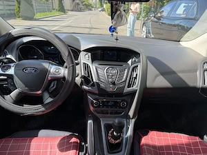 Ford Focus MK3 Hatchback - imagine 5