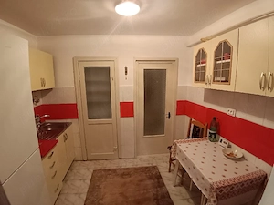 apartament 2 cam et 1 dec. zona piata mare