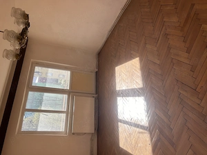 Vând apartament 4 camere  - imagine 3