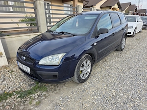 Ford Focus 1.6 TDCI , clima