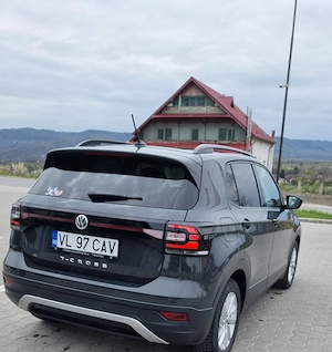Volkswagen T-Cross Virtual Cockpit anul 2020 benzina  - imagine 4