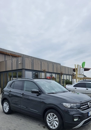 Volkswagen T-Cross Virtual Cockpit anul 2020 benzina  - imagine 5