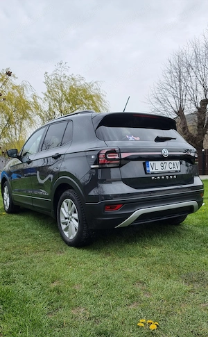 Volkswagen T-Cross Virtual Cockpit anul 2020 benzina  - imagine 9