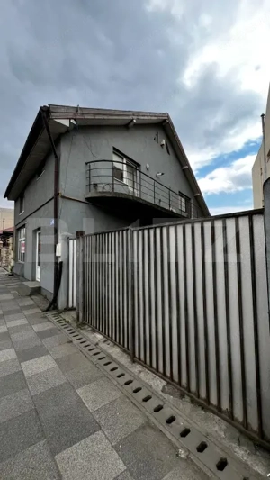 Spațiu comercial de închiriat, 150 mp utili, 500 mp teren, zona Central
