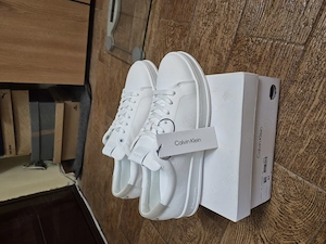 Calvin Klein mărimea 41