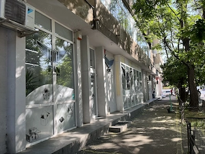 Spatiu comercial Calea Serban Voda, 261 mp, vitrina 20ml