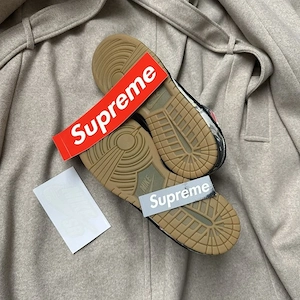 Pantofi Sport Nike Dunk Sb Supreme Rammllezee - FD8778- riginali