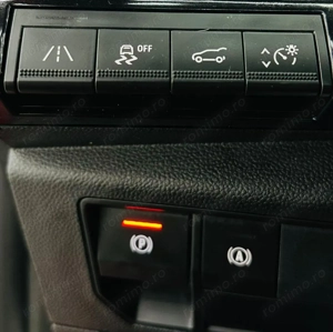 RENAULT Austral - imagine 12