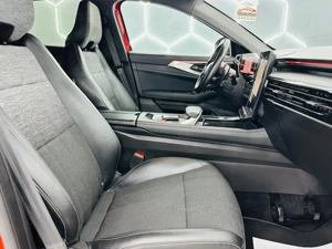 RENAULT Austral - imagine 18