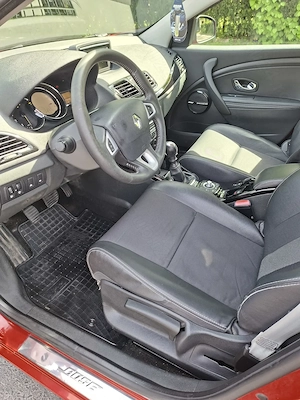 Renault Megane Bose 1.5 dCi  - imagine 7