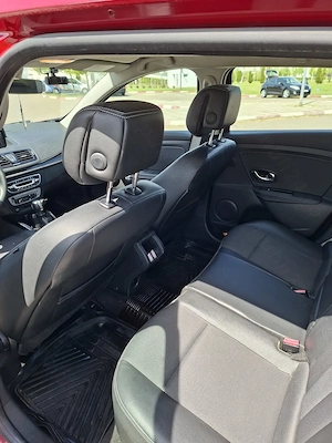 Renault Megane Bose 1.5 dCi  - imagine 9