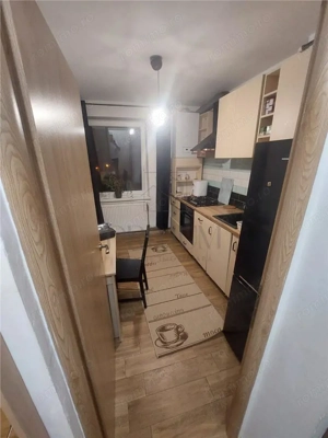 Brancoveanu - 2 Camere - Etaj 1 - Centrala proprie - Bloc izolat - imagine 4