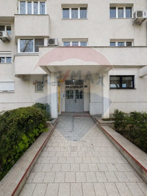 Apartament de vânzare 2 camere central cu vedere la mare - imagine 16