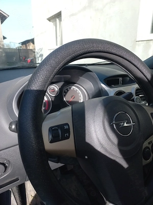Vand opel corsa D  - imagine 8