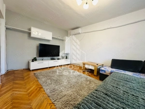 Apartament 3 camere zona centrala