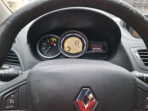 Megane 3 an 2011 110 kp - imagine 4