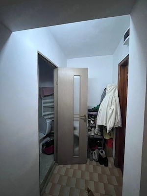 Închiriez garsonieră  - imagine 2