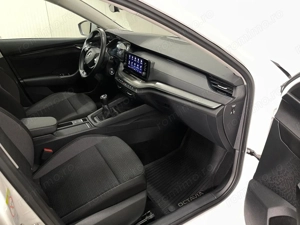 Skoda Octavia - imagine 9