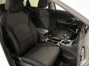 Hyundai i30 - imagine 10