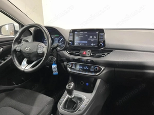 Hyundai i30 - imagine 8