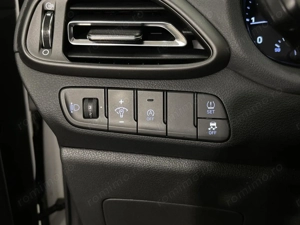 Hyundai i30 - imagine 18