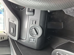 Vând passat b6 diesel  - imagine 6