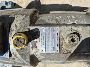 Hidromotor Excavator O&K - imagine 2