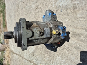 Hidromotor Excavator O&K