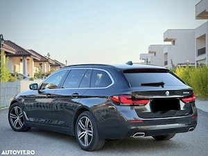 BMW Seria 5 Touring, 520d 2022 - imagine 4