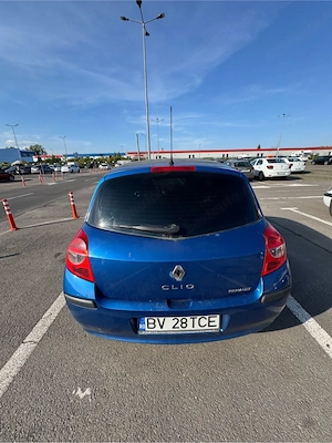 Vând schimb Renault Clio 3 - imagine 4