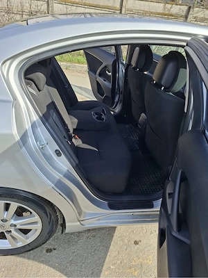 Toyota Avensis T27, Euro 5, 2009 - imagine 6